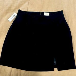 Wilfred Patio Mini Skirt